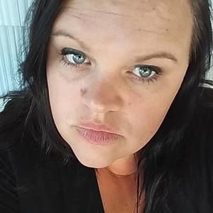 Meet your Posher, Caralynn